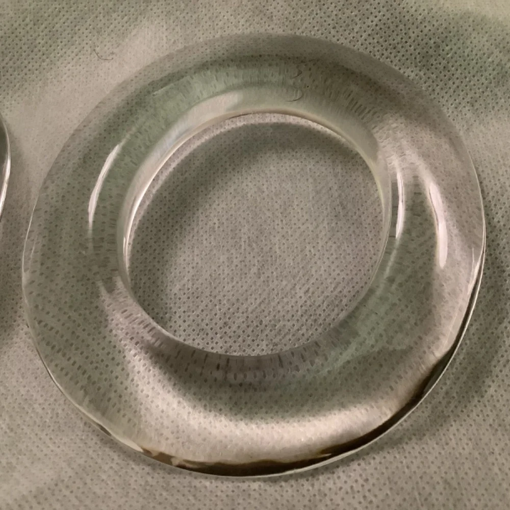 Vintage Patricia Von Musulin Lucite bangle. Perfectly new condition and stored - Picture 5 of 5
